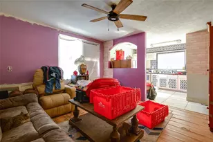 10507 Main St, Thonotosassa, FL 33592 - Photo 5