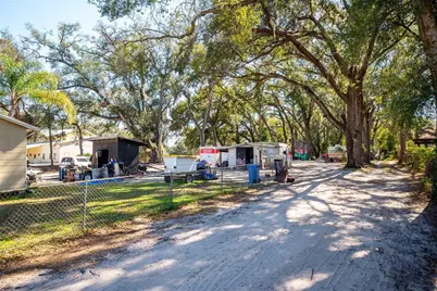 10507 Main Street, Thonotosassa, FL 33592 - Photo 17