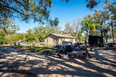 10507 Main Street, Thonotosassa, FL 33592 - Photo 15