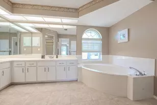 46 Sportsman Ct, Rotonda West, FL 33947 - Photo 21