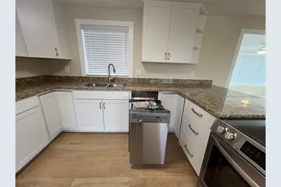 421 Adams Court NW, Port Charlotte, FL 33952 - Photo 9