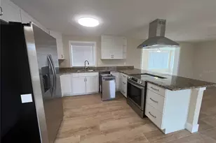 421 Adams Ct NW, Port Charlotte, FL 33952 - Photo 7