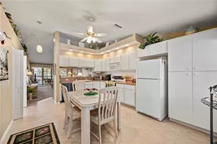 11644 SW Egret Cir, Lake Suzy, FL 34269 - Photo 5