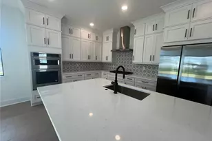 18460 Midsummer Pl, Venice, FL 34293 - Photo 19