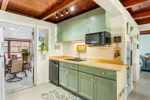 70 W Fray St, Englewood, FL 34223 - Photo 9