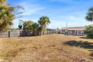 70 W Fray St, Englewood, FL 34223 - Photo 19