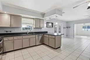 2499 Lake View Blvd, Port Charlotte, FL 33948 - Photo 11