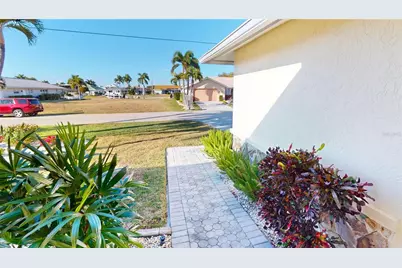 1115 Lucia Drive, Punta Gorda, FL 33950 - Photo 3