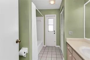 3604 Bula Ln, North Port, FL 34287 - Photo 33