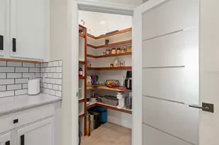 10812 Tarflower Dr, Venice, FL 34293 - Photo 19