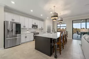 10812 Tarflower Dr, Venice, FL 34293 - Photo 15