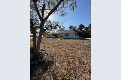 20313 Navajo Lane, Port Charlotte, FL 33952 - Photo 3