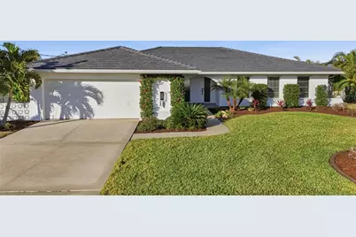 390 Capri Isles Court, Punta Gorda, FL 33950 - Photo 1