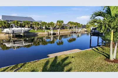 390 Capri Isles Court, Punta Gorda, FL 33950 - Photo 35