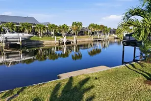 390 Capri Isles Ct, Punta Gorda, FL 33950 - Photo 35
