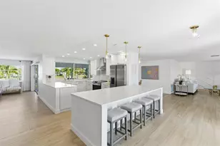 390 Capri Isles Ct, Punta Gorda, FL 33950 - Photo 9