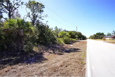 17129 Wintergarden Avenue, Port Charlotte, FL 33948 - Photo 5