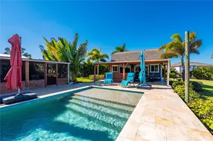 186 Chelsea Ct NW, Port Charlotte, FL 33952 - Photo 3