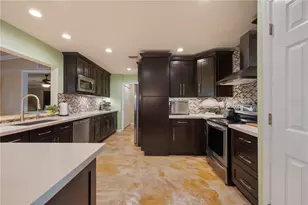 186 Chelsea Ct NW, Port Charlotte, FL 33952 - Photo 5