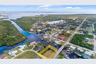 19379 Midway Boulevard, Port Charlotte, FL 33948 - Photo 5