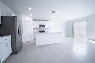 2813 10th St SW, Lehigh Acres, FL 33976 - Photo 13