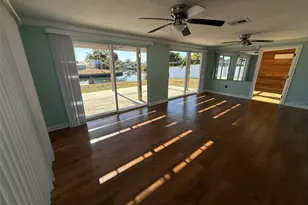 121 Carlisle Ave NW, Port Charlotte, FL 33952 - Photo 13