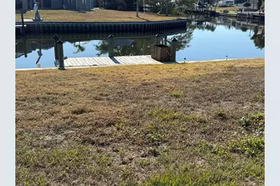 121 Carlisle Avenue NW, Port Charlotte, FL 33952 - Photo 25