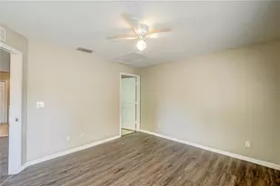 1090 Jaguar Blvd, Lehigh Acres, FL 33974 - Photo 11