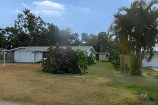 3024 Williamsburg St, Sarasota, FL 34231 - Photo 11