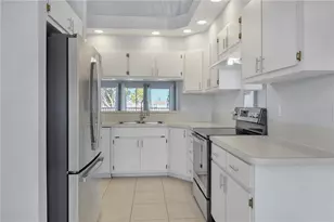 11644 SW Egret Cir, Lake Suzy, FL 34269 - Photo 13