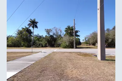 711 Cooper Street, Punta Gorda, FL 33950 - Photo 3