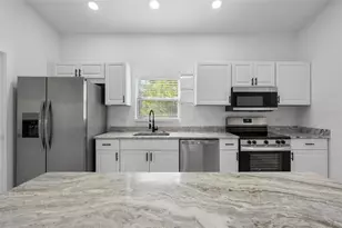 27141 Alhambra Dr, Punta Gorda, FL 33955 - Photo 23