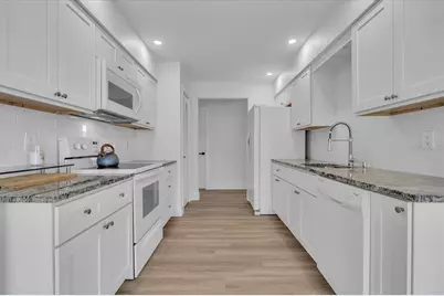 840 Via Tunis, Punta Gorda, FL 33950 - Photo 11