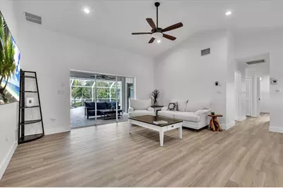 840 Via Tunis, Punta Gorda, FL 33950 - Photo 5