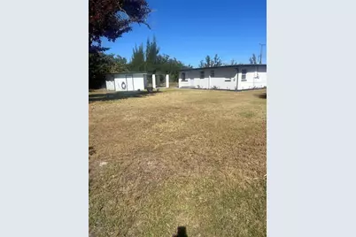 229 Darst Avenue, Punta Gorda, FL 33950 - Photo 3