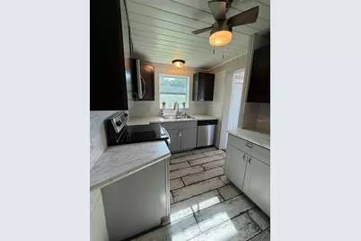 229 Darst Avenue, Punta Gorda, FL 33950 - Photo 5