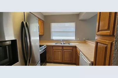 606 SE 13th Court #B, Cape Coral, FL 33990 - Photo 15