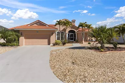 8242 Arlewood Circle, Port Charlotte, FL 33981 - Photo 9