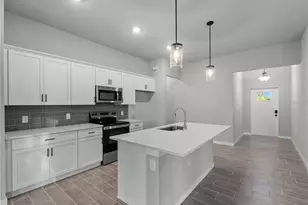 6563 Starfish Ave, North Port, FL 34291 - Photo 11