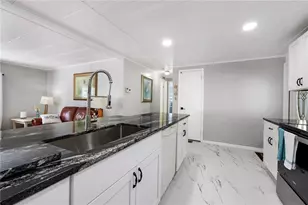 2100 Kings Hwy, Port Charlotte, FL 33980 - Photo 13