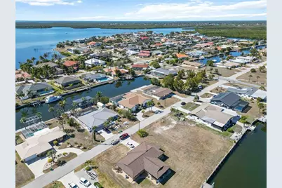 105 Sinclair Street SE, Port Charlotte, FL 33952 - Photo 65