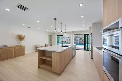 105 Sinclair Street SE, Port Charlotte, FL 33952 - Photo 15