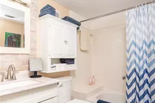 1430 Heather Ridge Blvd, Dunedin, FL 34698 - Photo 15