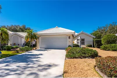 1029 Harbor Town Drive, Venice, FL 34292 - Photo 1