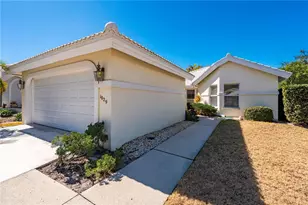 1029 Harbor Town Dr, Venice, FL 34292 - Photo 3