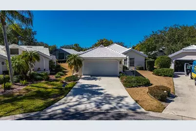 1029 Harbor Town Drive, Venice, FL 34292 - Photo 19