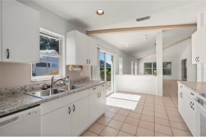 1029 Harbor Town Drive, Venice, FL 34292 - Photo 5