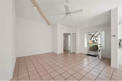 1029 Harbor Town Drive, Venice, FL 34292 - Photo 9