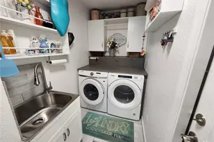 319 Kindred Blvd, Port Charlotte, FL 33954 - Photo 17