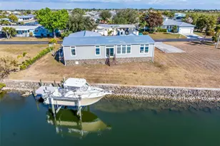 4431 Pelican Pointe Dr, Punta Gorda, FL 33950 - Photo 35